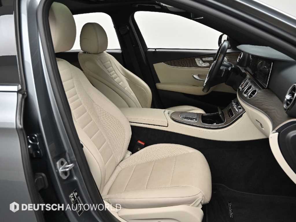 벤츠 E 클래스 E-클래스 W213 E220d 4MATIC 익스클루시브 이미지 11