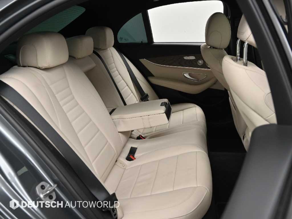 벤츠 E 클래스 E-클래스 W213 E220d 4MATIC 익스클루시브 이미지 12