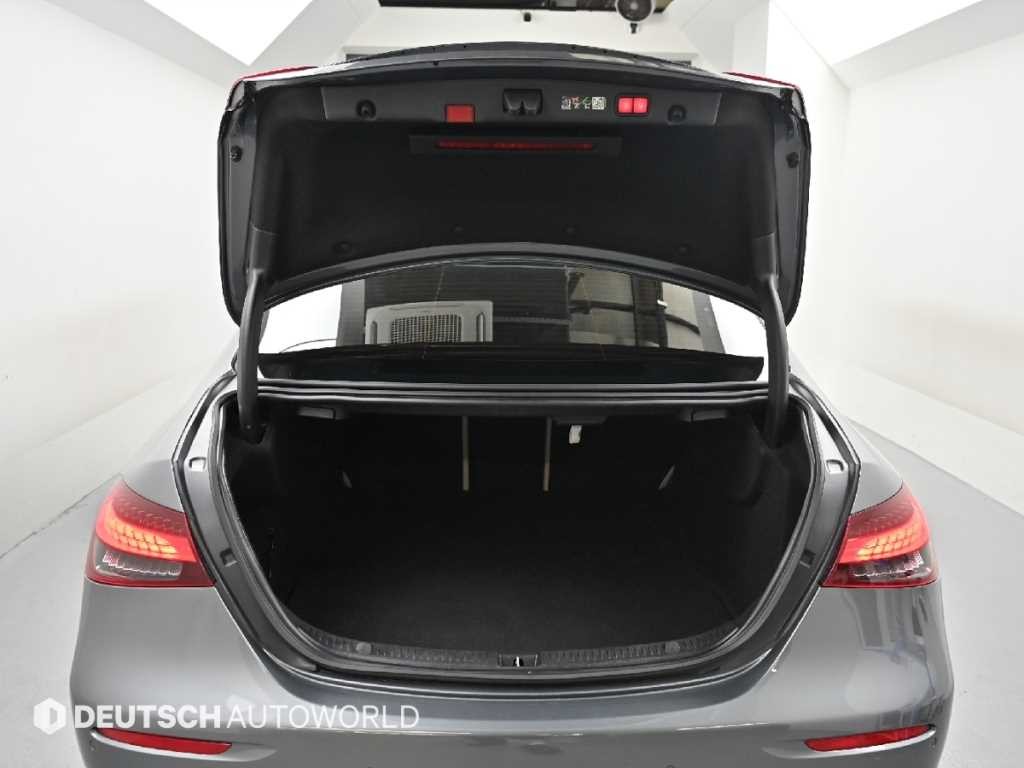 벤츠 E 클래스 E-클래스 W213 E220d 4MATIC 익스클루시브 이미지 19