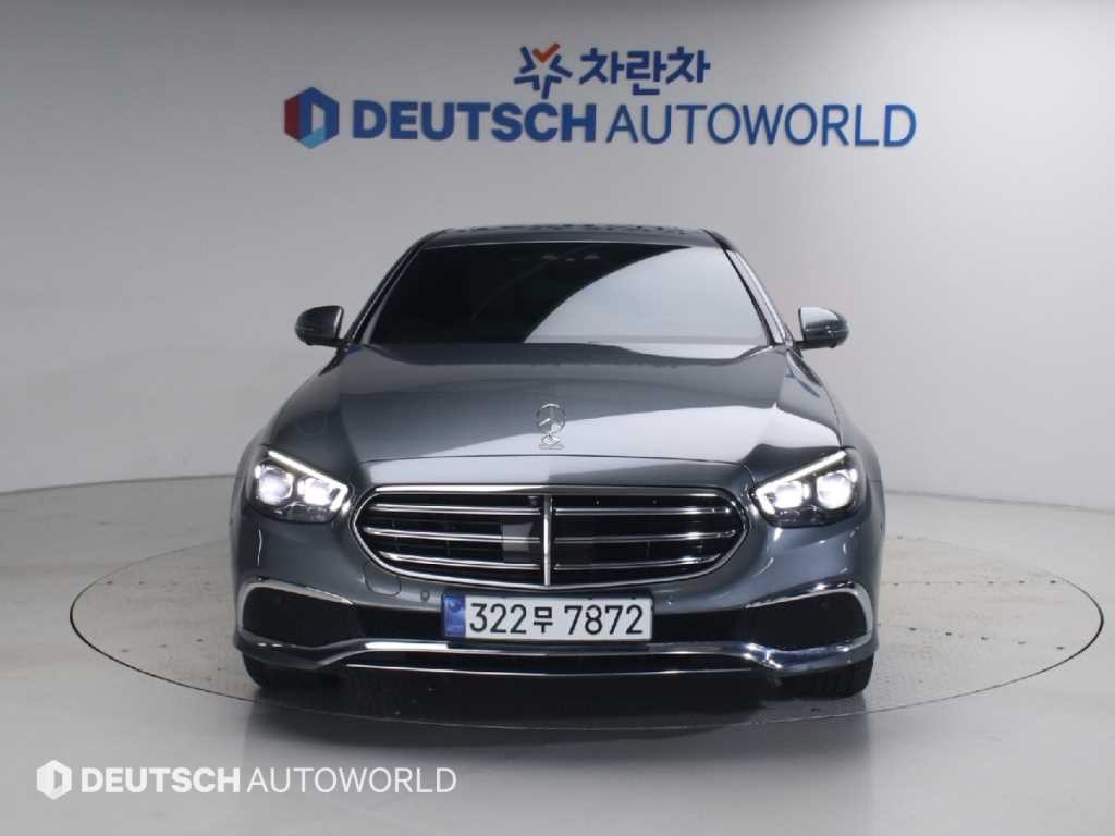 벤츠 E 클래스 E-클래스 W213 E220d 4MATIC 익스클루시브 이미지 4