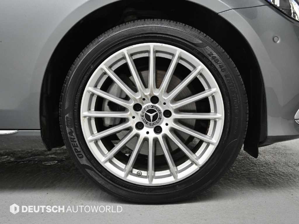 벤츠 E 클래스 E-클래스 W213 E220d 4MATIC 익스클루시브 이미지 6