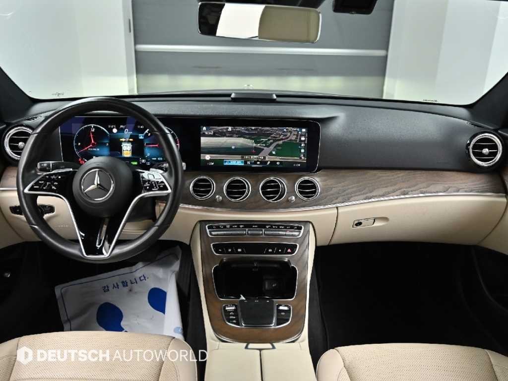벤츠 E 클래스 E-클래스 W213 E220d 4MATIC 익스클루시브 이미지 8