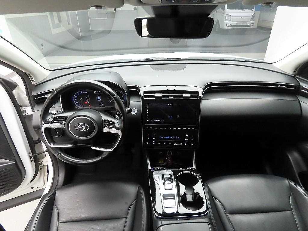 현대 투싼 투싼 (NX4) 디젤 2.0 2WD 모던 이미지 8