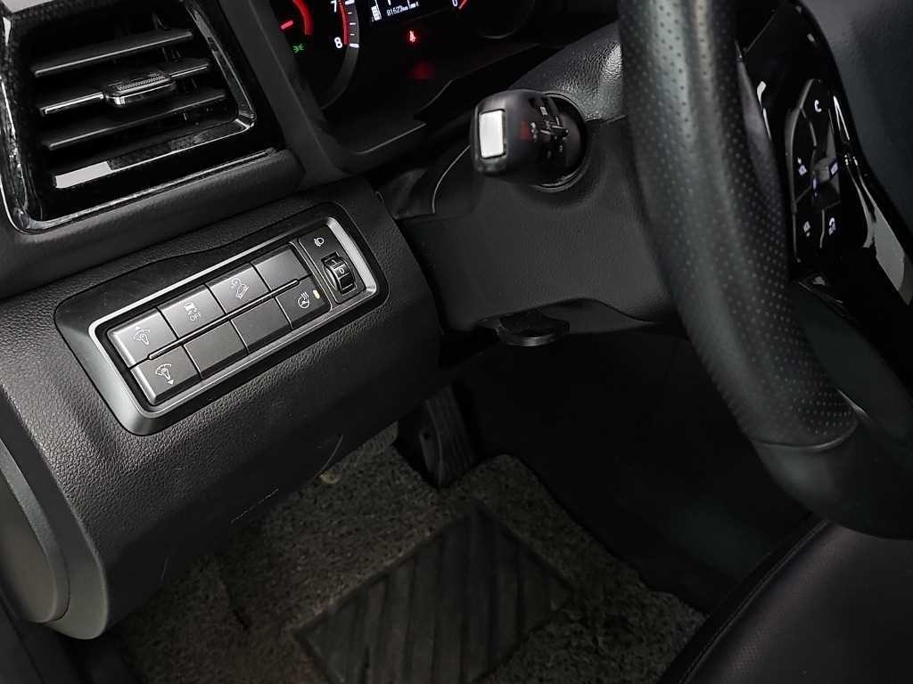KG모빌리티(쌍용) 티볼리 베리 뉴 티볼리 2WD 가솔린 1.5 V5 이미지 16