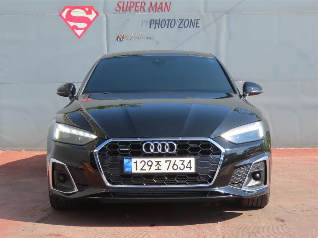 아우디 A5 A5 (F5) 40 TFSI 콰트로 프리미엄 스포트백 이미지 2