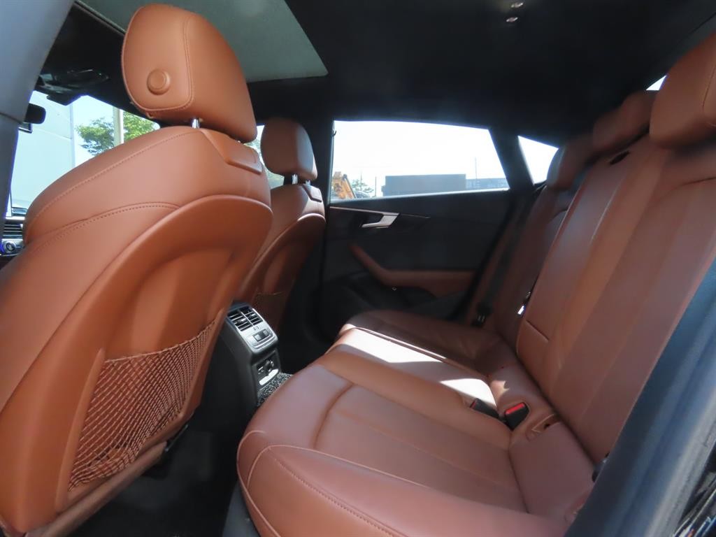 아우디 A5 A5 (F5) 40 TFSI 콰트로 프리미엄 스포트백 이미지 7