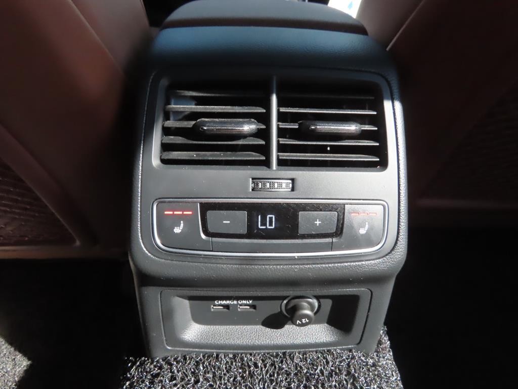 아우디 A5 A5 (F5) 40 TFSI 콰트로 프리미엄 스포트백 이미지 8