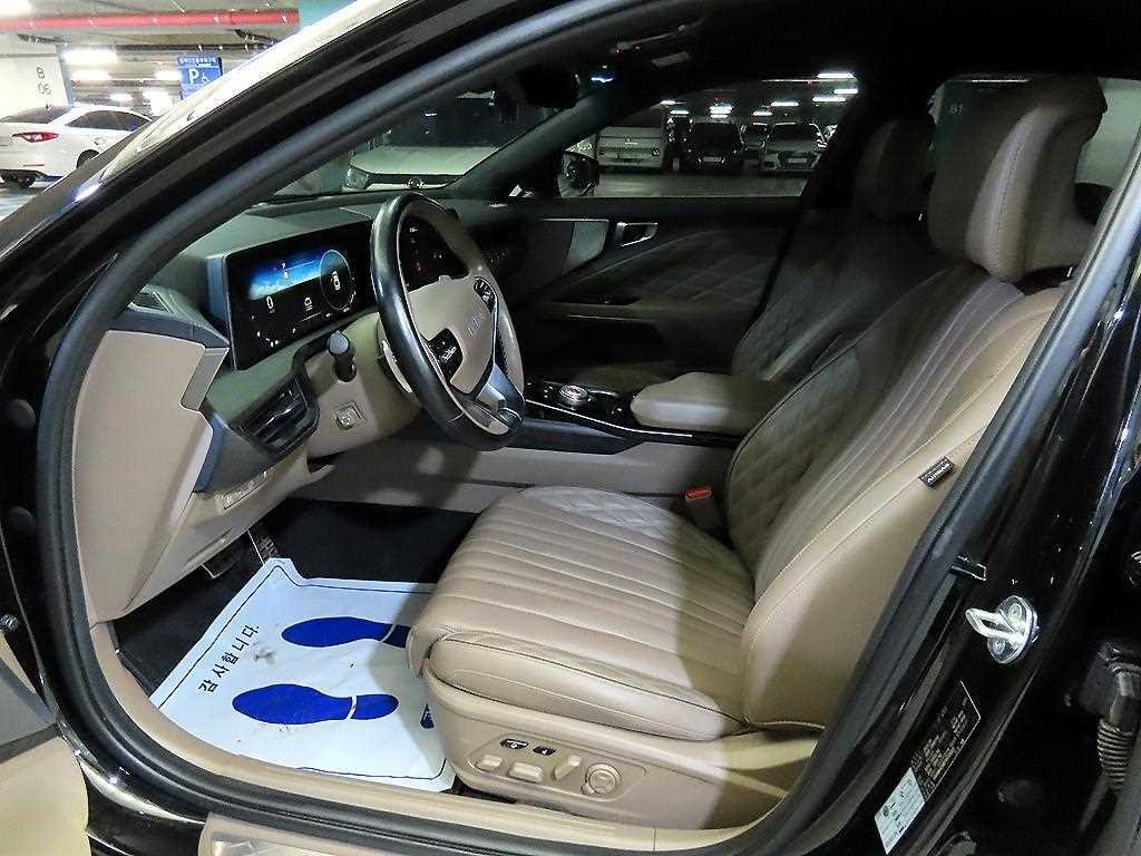 기아 K8 2.5 2WD 시그니처 이미지 6