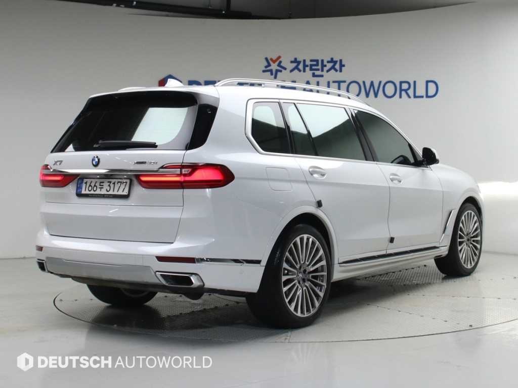 BMW X7 X7 (G07) xDrive 40i 디자인 퓨어 엑셀런스 6인승 이미지 2