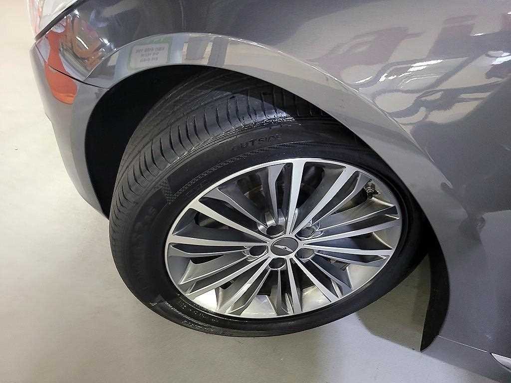 제네시스 EQ900 3.8 GDI AWD 프리미엄 럭셔리 이미지 20