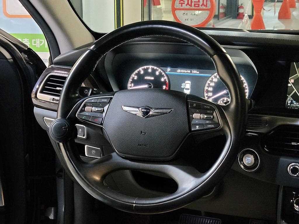 제네시스 EQ900 3.8 GDI AWD 프리미엄 럭셔리 이미지 9