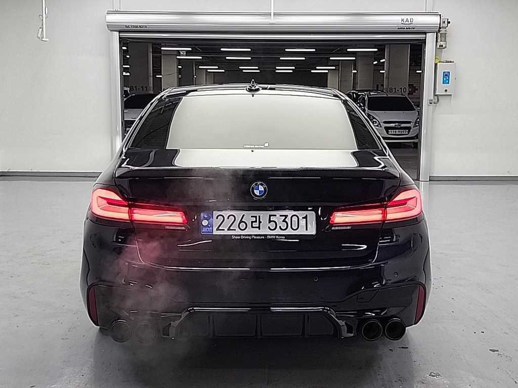 BMW 5시리즈 5시리즈 (G30) 520i M 스포츠 이미지 3