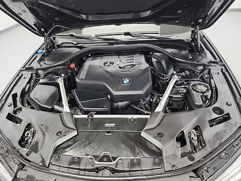 BMW 5시리즈 5시리즈 (G30) 520i M 스포츠 이미지 5