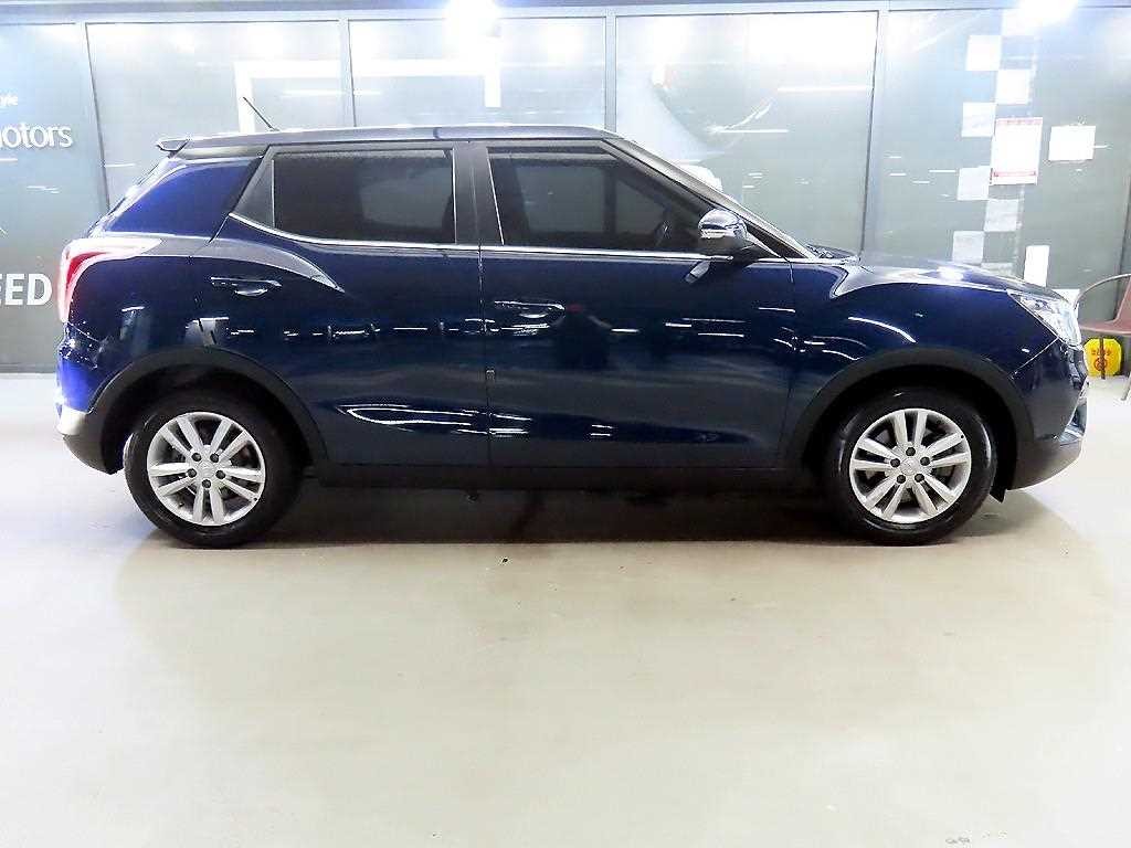 KG모빌리티(쌍용) 티볼리 가솔린 2WD 1.6 VX 이미지 3