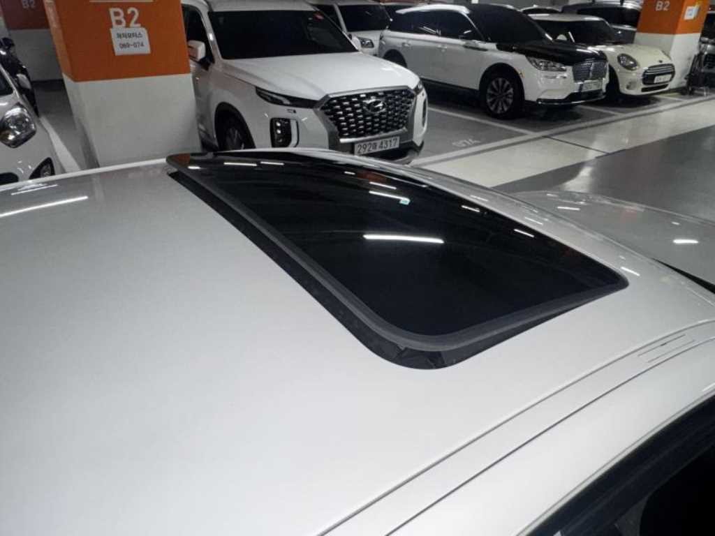 BMW 3시리즈 3시리즈 (F30) 320d 이미지 14
