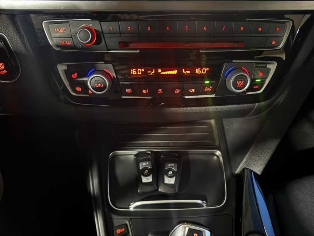 BMW 3시리즈 3시리즈 (F30) 320d 이미지 20