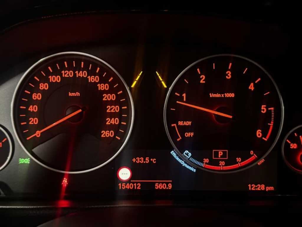 BMW 3시리즈 3시리즈 (F30) 320d 이미지 6