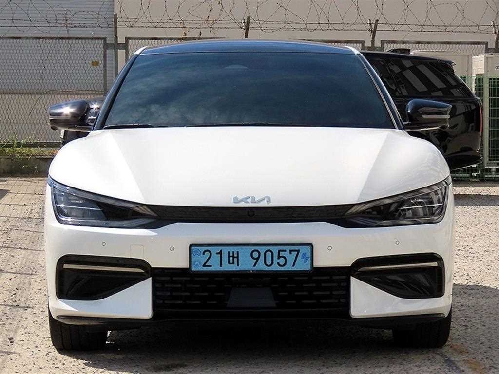 기아 EV6 롱레인지 AWD GT Line 이미지 1