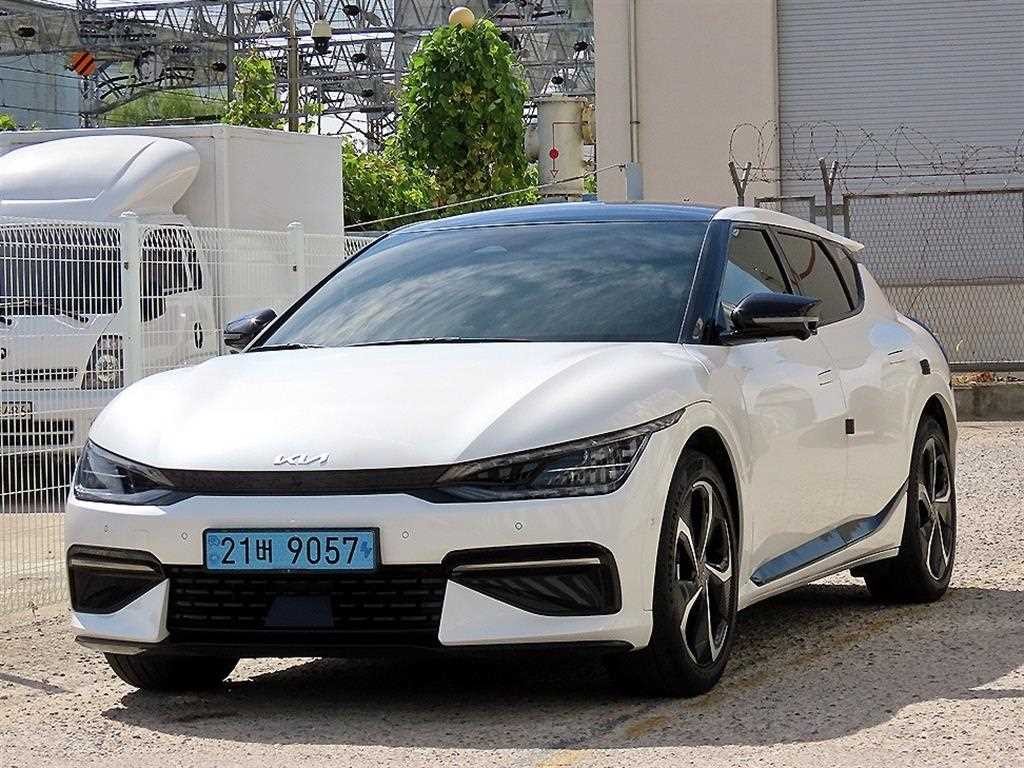 기아 EV6 롱레인지 AWD GT Line 이미지 2