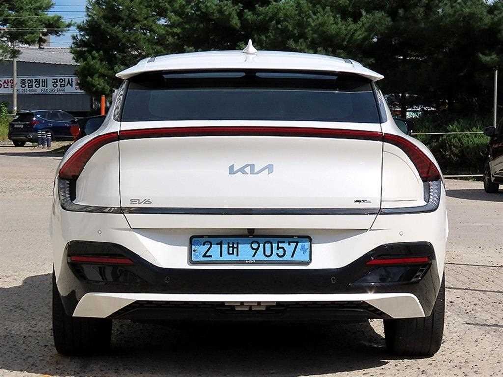 기아 EV6 롱레인지 AWD GT Line 이미지 4