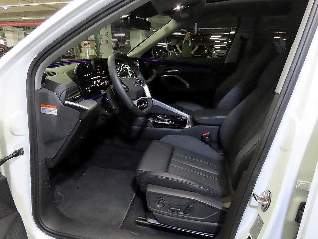 아우디 Q5 Q5 (80A) 40 TFSI 콰트로 어드밴스드 이미지 12