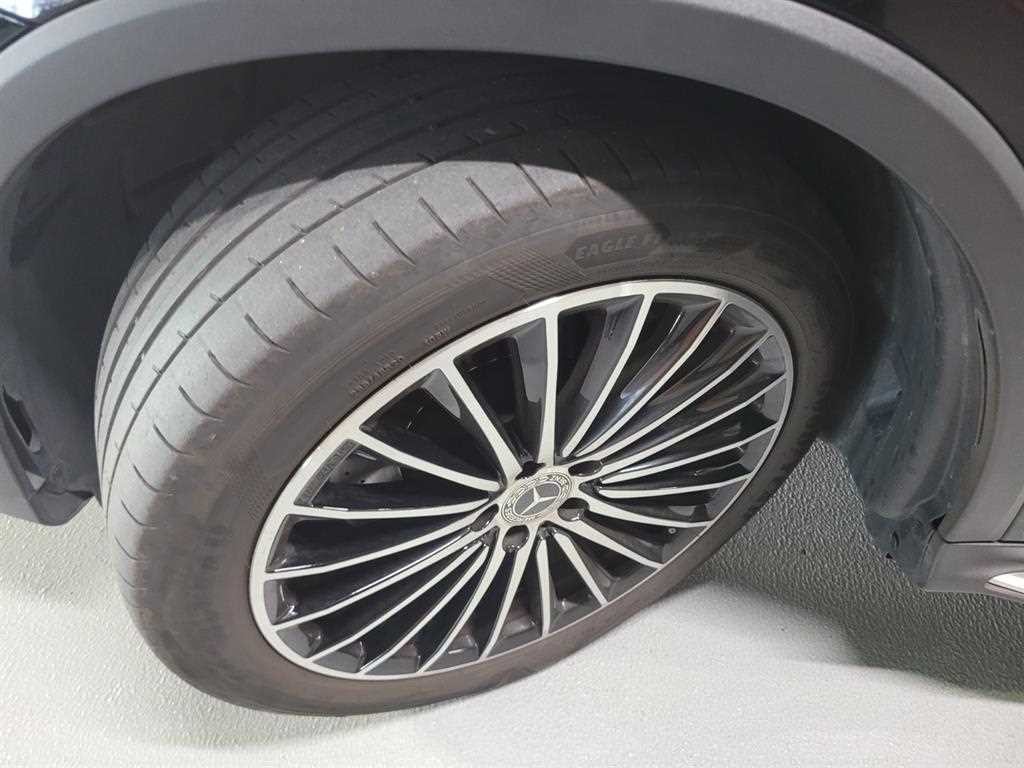 벤츠 GLC 클래스 GLC클래스 X254 GLC300 4MATIC 이미지 20