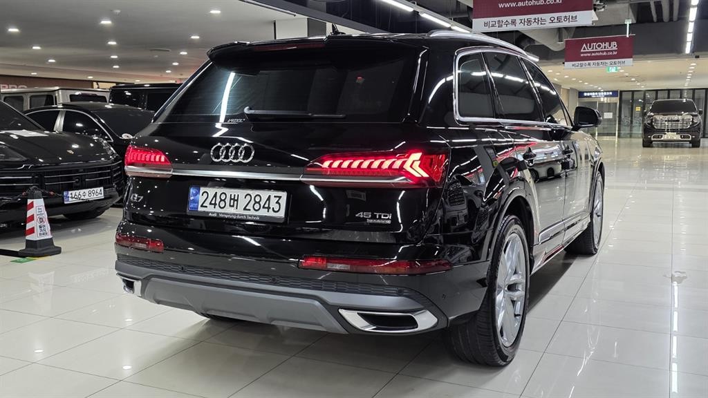 아우디 Q7 Q7 (4M) 45 TDI 콰트로 프리미엄 이미지 13
