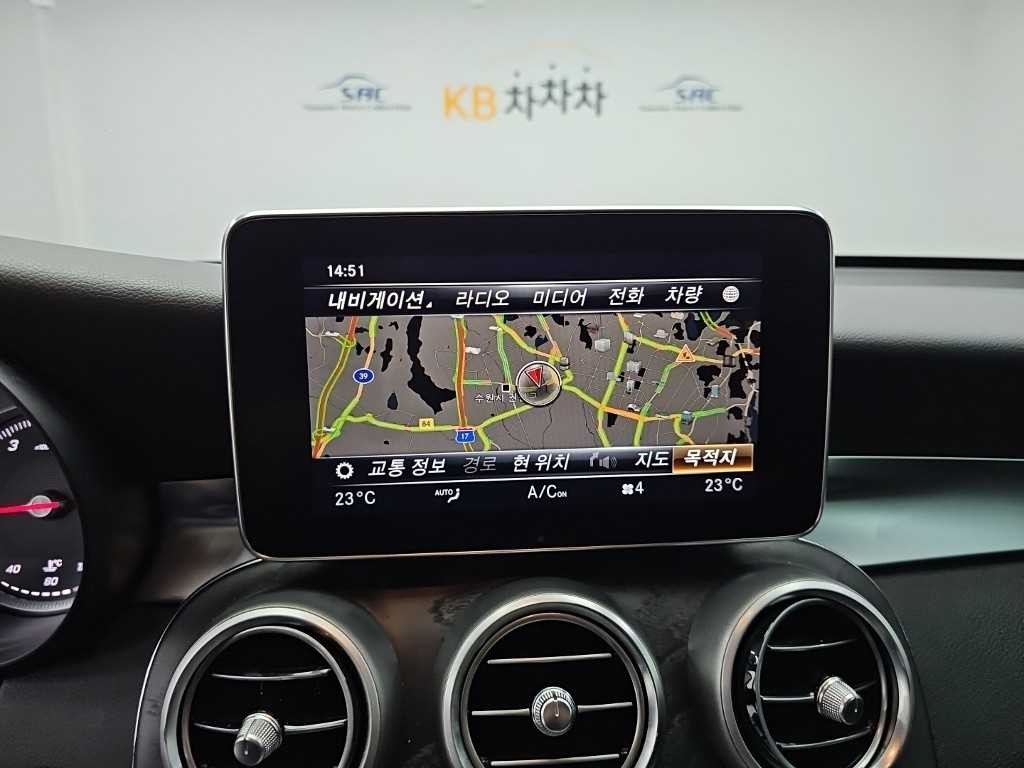 벤츠 GLC 클래스 GLC클래스 X253 GLC 300 4MATIC 쿠페 이미지 14