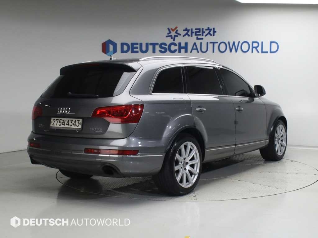 아우디 Q7 3.0 TDI 콰트로 다이나믹 이미지 2