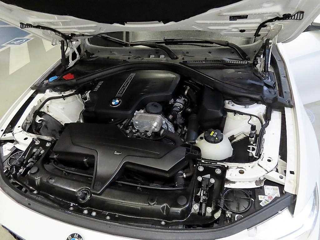BMW 4시리즈 4시리즈 (F32) 420i 그란쿠페 럭셔리 이미지 19