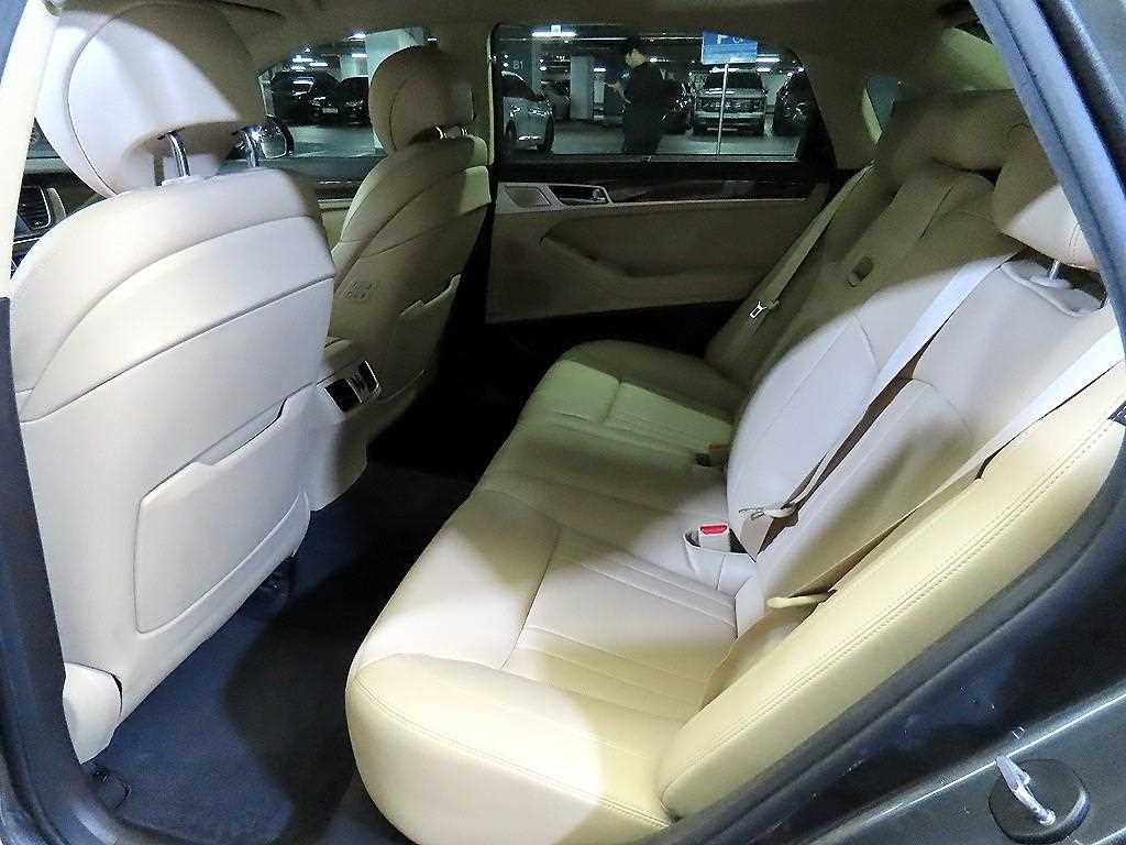 제네시스 G80 3.3 GDI AWD 프리미엄 럭셔리 이미지 7