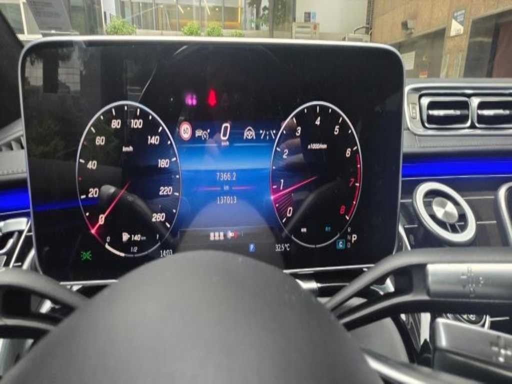 벤츠 S 클래스 S클래스-W223 마이바흐 S580 4MATIC 이미지 6