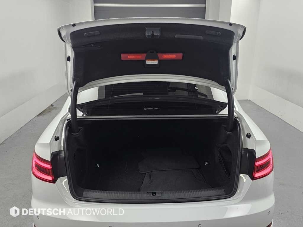 아우디 A4 A4 (B9) 40 TFSI 프리미엄 이미지 19