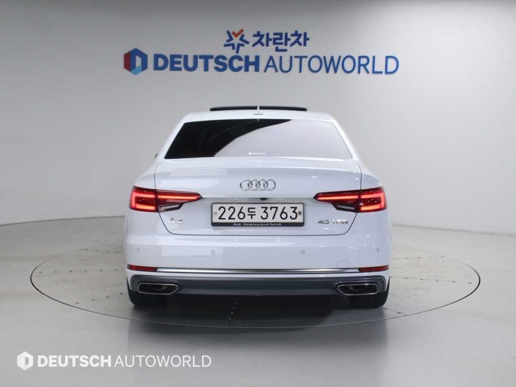 아우디 A4 A4 (B9) 40 TFSI 프리미엄 이미지 4