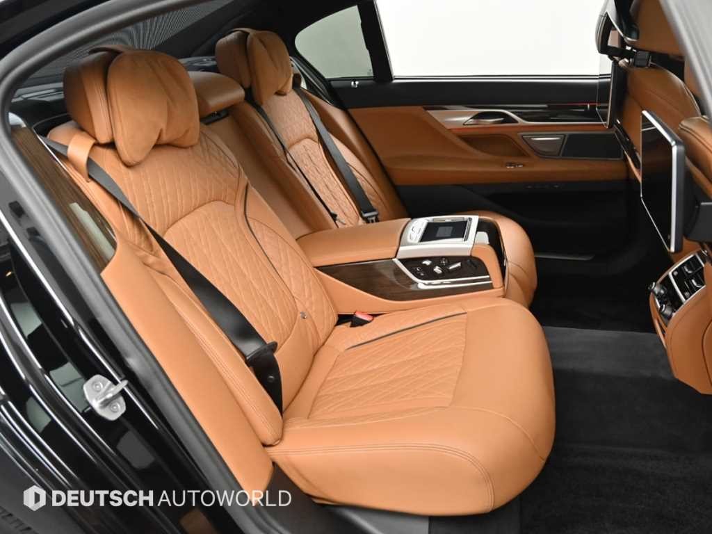 BMW 7시리즈 7시리즈 (G11) 740Li xDrive 디자인 퓨어 엑설런스 이미지 12
