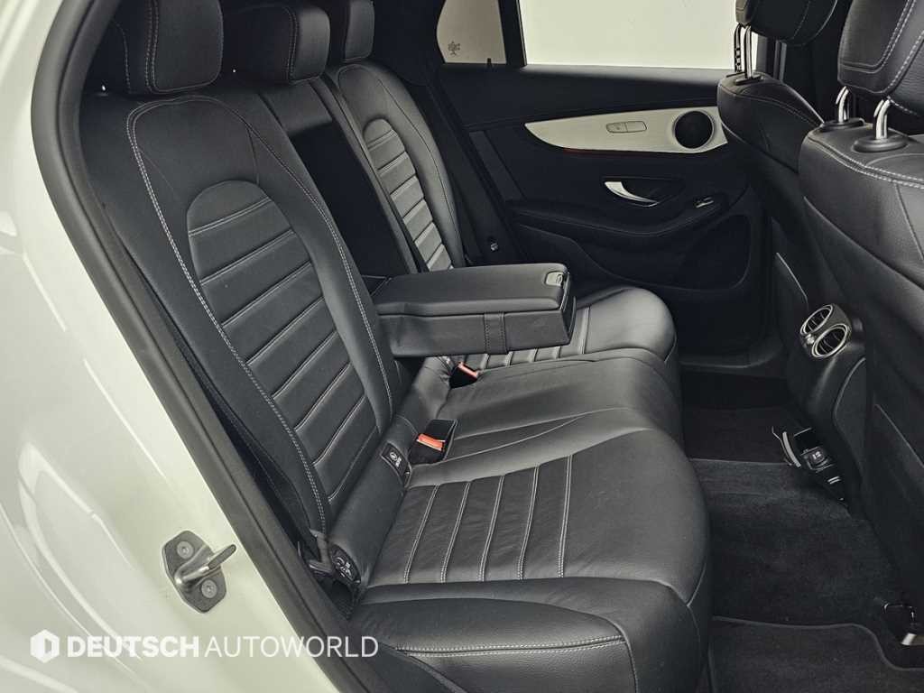 벤츠 GLC 클래스 GLC클래스 X253 GLC 220 d 4MATIC 쿠페 이미지 12