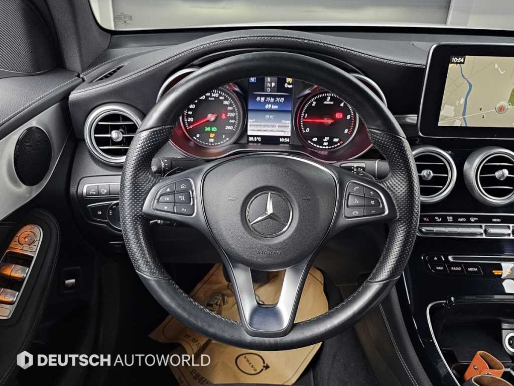 벤츠 GLC 클래스 GLC클래스 X253 GLC 220 d 4MATIC 쿠페 이미지 13