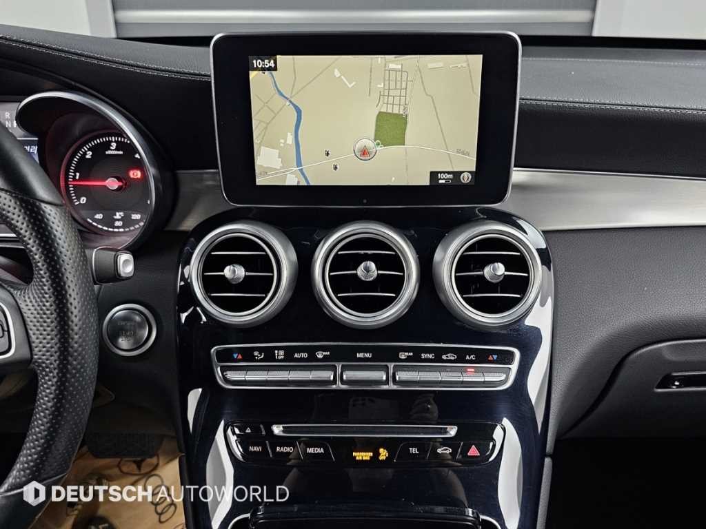벤츠 GLC 클래스 GLC클래스 X253 GLC 220 d 4MATIC 쿠페 이미지 14