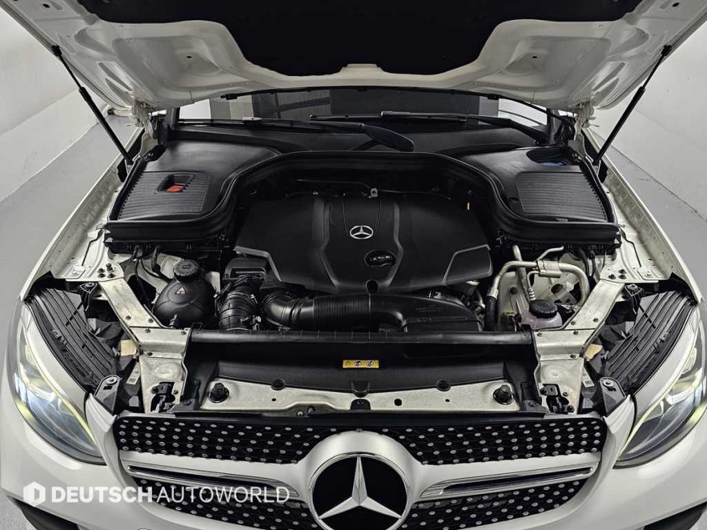 벤츠 GLC 클래스 GLC클래스 X253 GLC 220 d 4MATIC 쿠페 이미지 6
