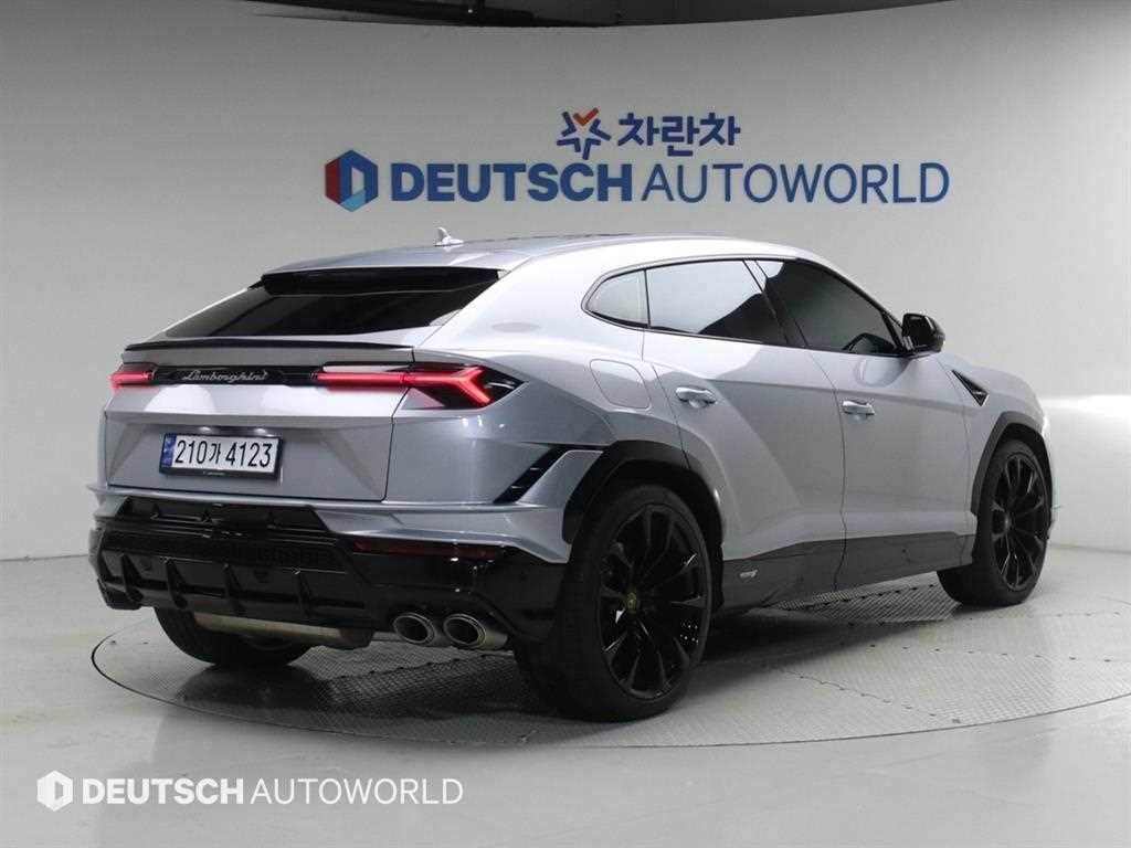 람보르기니 우루스 4.0 V8 S 이미지 2