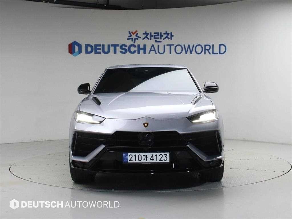 람보르기니 우루스 4.0 V8 S 이미지 3