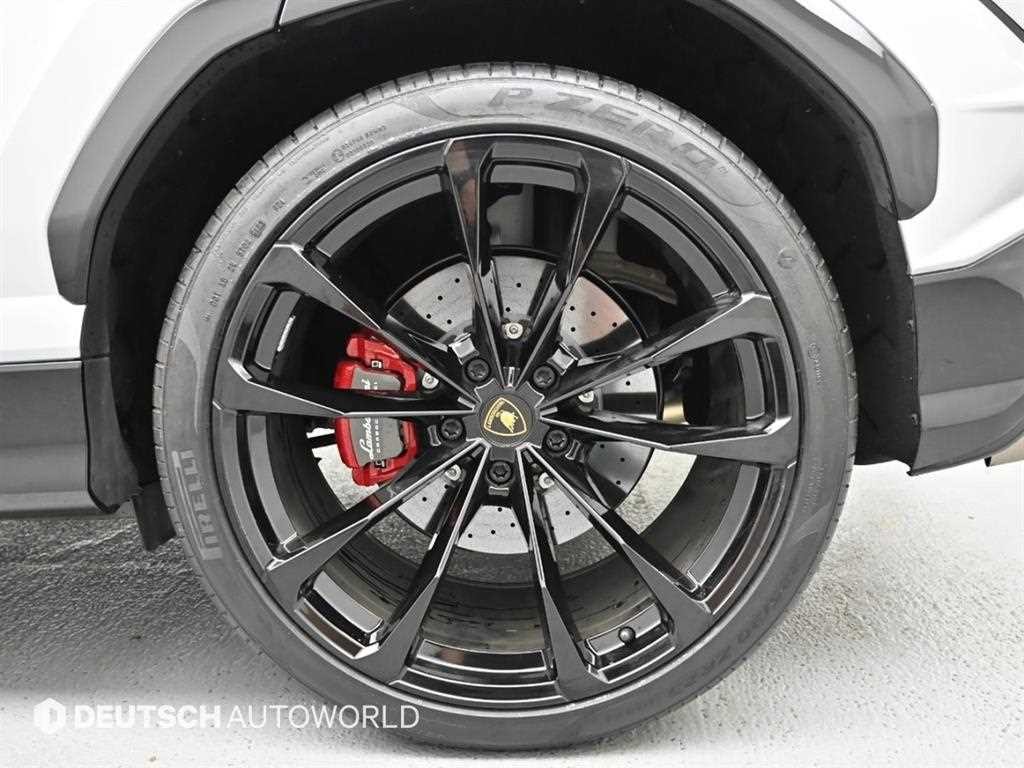 람보르기니 우루스 4.0 V8 S 이미지 5