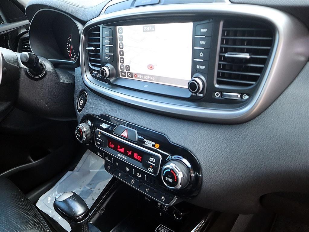 기아 쏘렌토 더 뉴 쏘렌토 디젤 2.2 4WD 마스터 스페셜 이미지 11