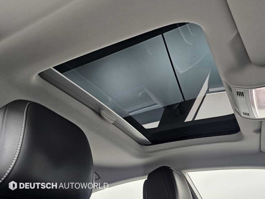 폭스바겐 아테온 2.0 TDI 엘레강스 프레스티지 이미지 18