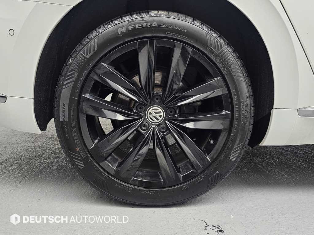 폭스바겐 아테온 2.0 TDI 엘레강스 프레스티지 이미지 5