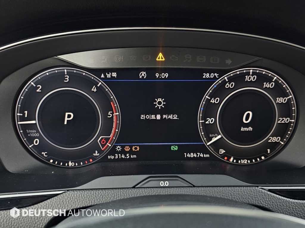 폭스바겐 아테온 2.0 TDI 엘레강스 프레스티지 이미지 8