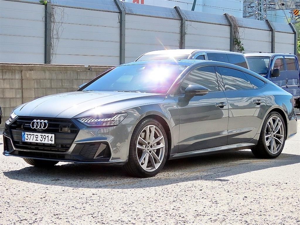 아우디 A7 A7 (4K) 55 TFSI 콰트로 프리미엄 이미지 2