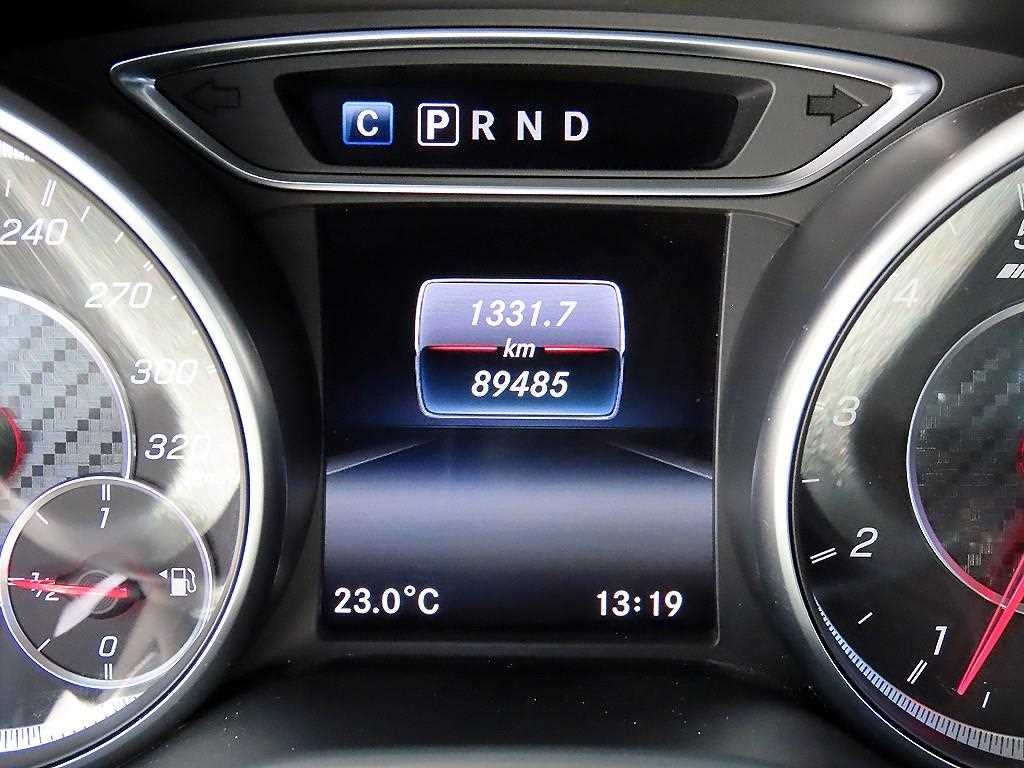 벤츠 CLA 클래스 CLA클래스 CLA 45 AMG 4MATIC 이미지 9