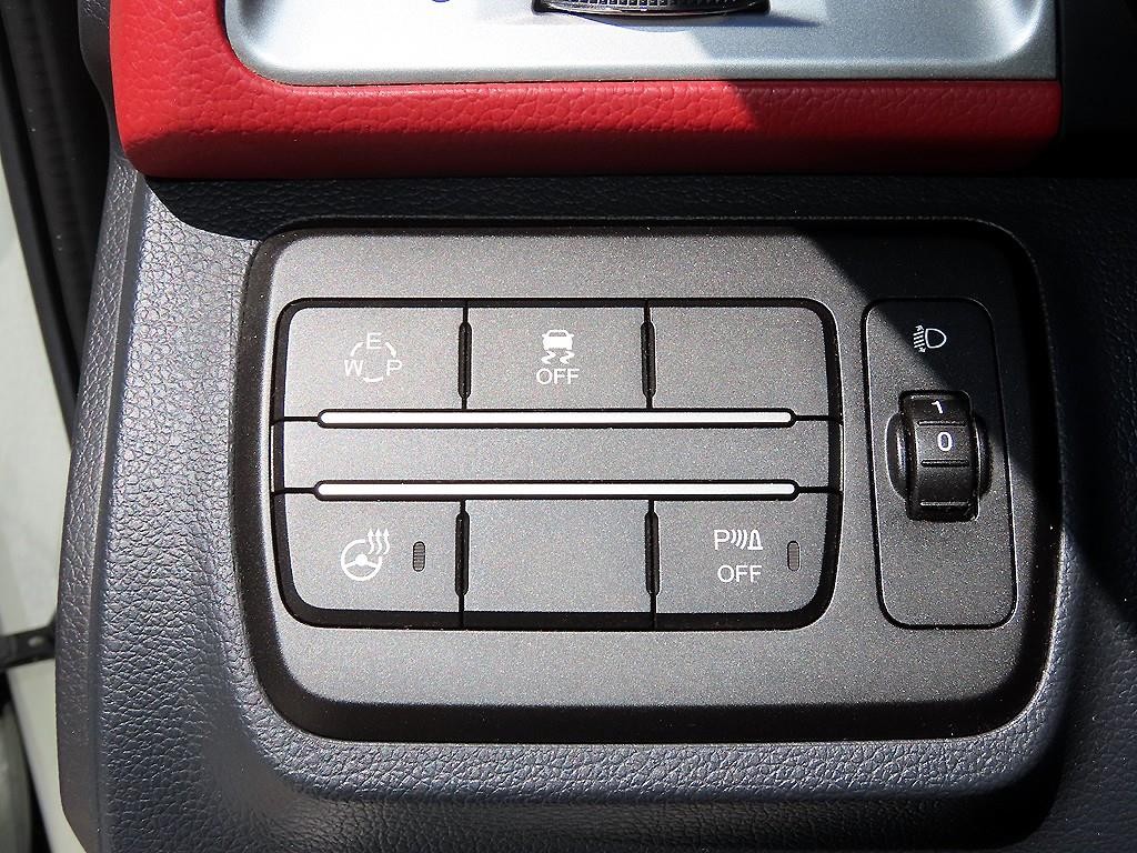 KG모빌리티(쌍용) 티볼리 가솔린 2WD 1.6 VX 이미지 12