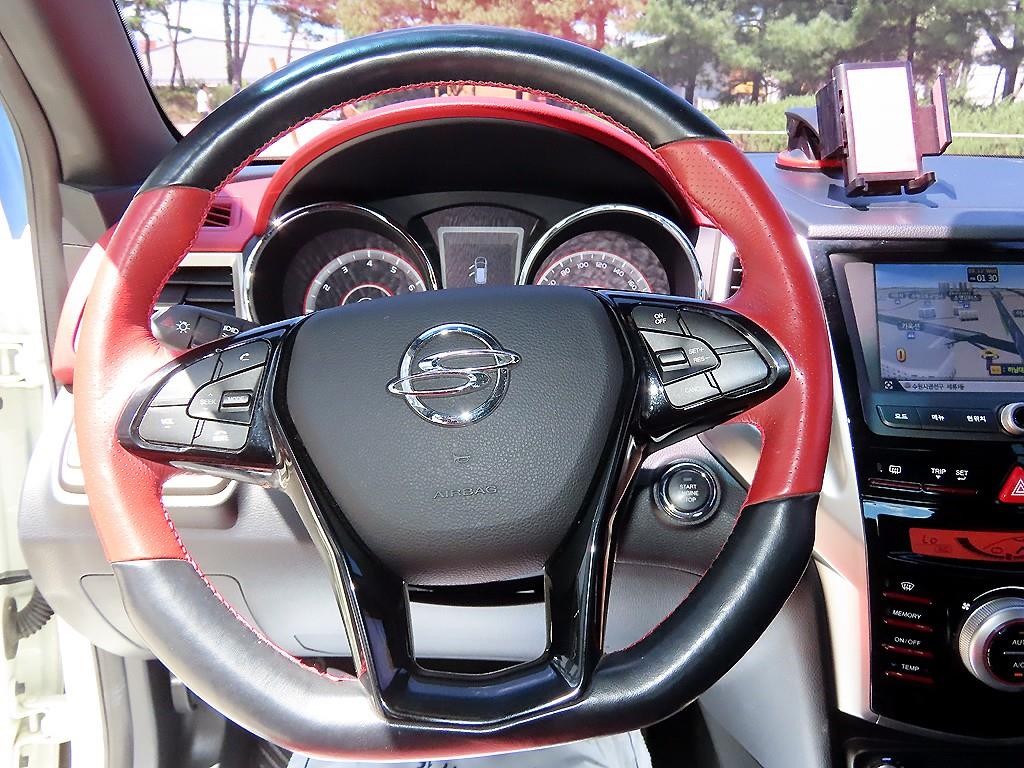 KG모빌리티(쌍용) 티볼리 가솔린 2WD 1.6 VX 이미지 8